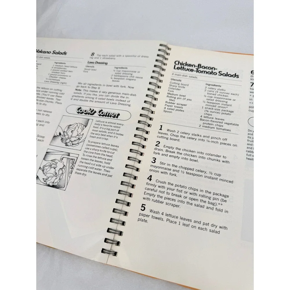 Betty Crocker Cookbook for Boys & Girls VTG 1976 Spiral Bound Recipes ACCEPTABLE